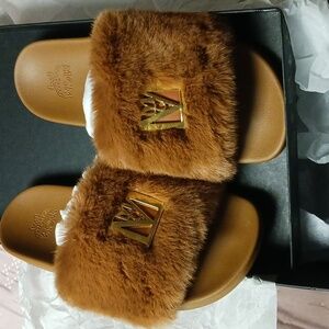 Womens Slides
